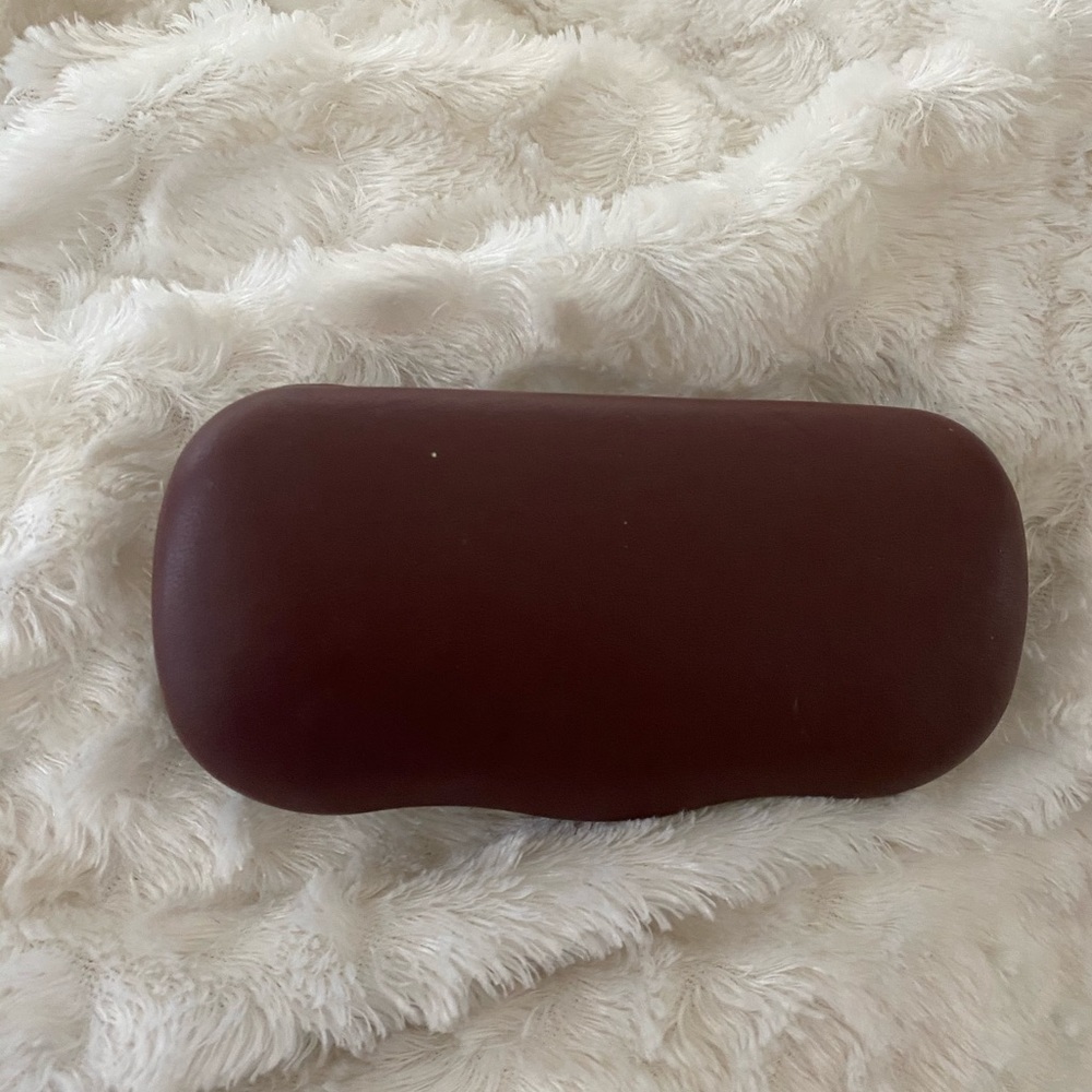 #Shop New Very Nice 👁 Eyeglass case